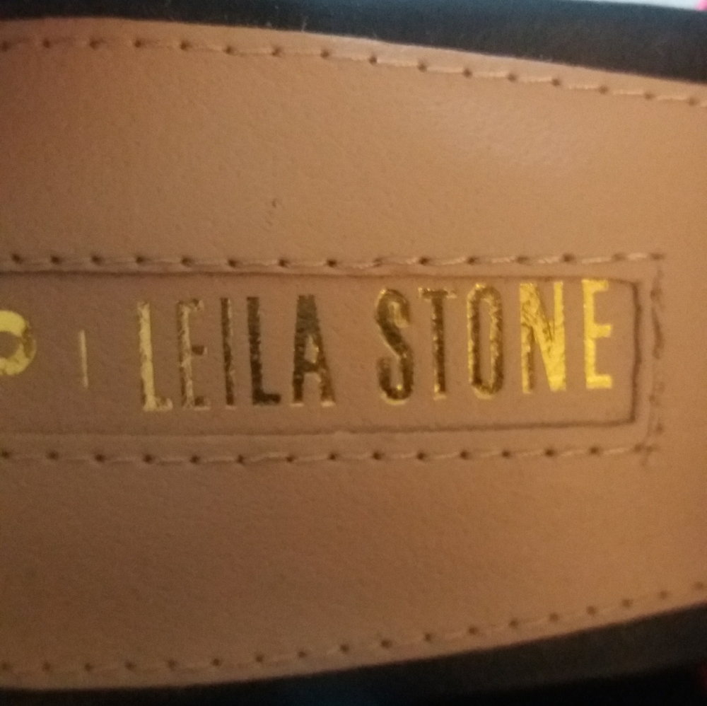 Heels - Picture 3 of 7